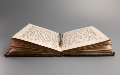 7 Best Lines From Books Which Will Stay With You Long After You Read Them